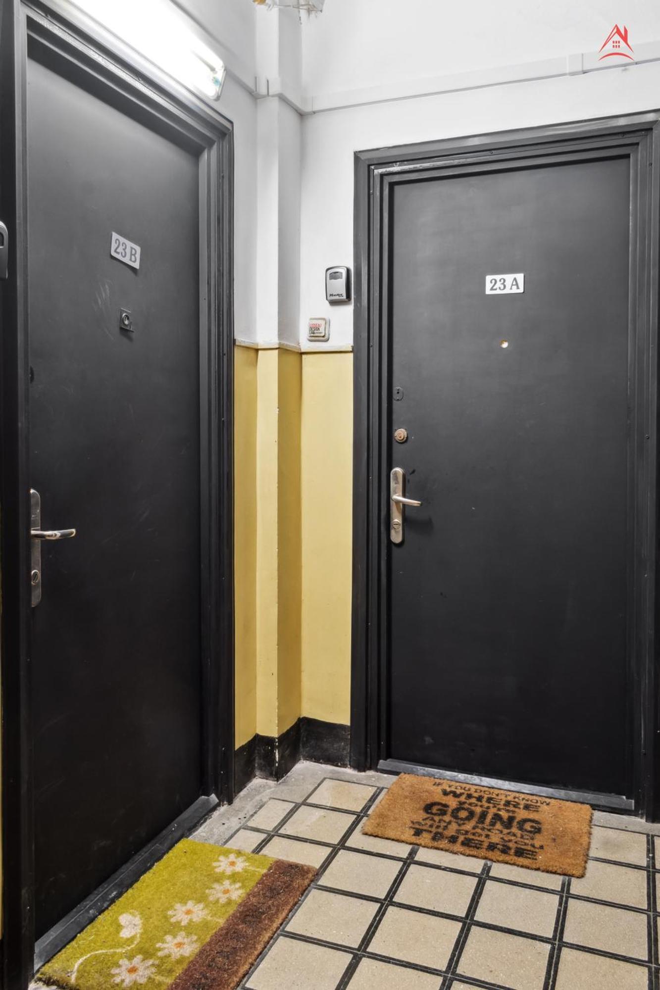 Appartamento Old Town Studio 23B Bucarest Esterno foto